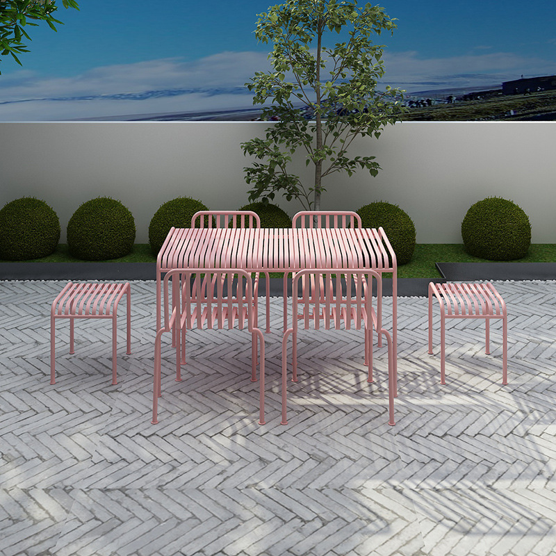 ชุดโต๊ะและเก้าอี้เหล็กดัดสีชมพ - Outdoor Furniture Ofo บทวิจารณ์และราคา